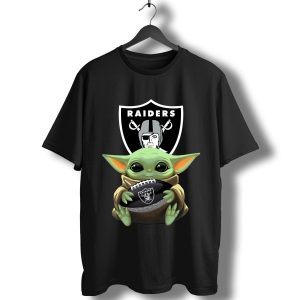 Baby Yoda Hug Oakland Raiders Football T-Shirt