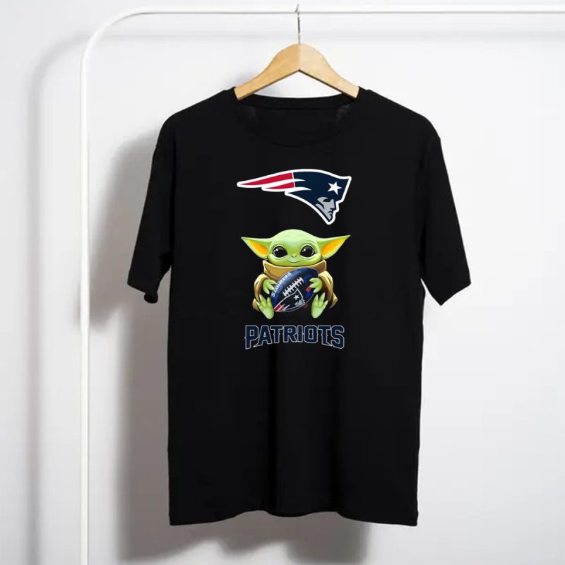 Baby Yoda Hugging New England Patriots Football Logo Fans T Shirt T Shirt 1