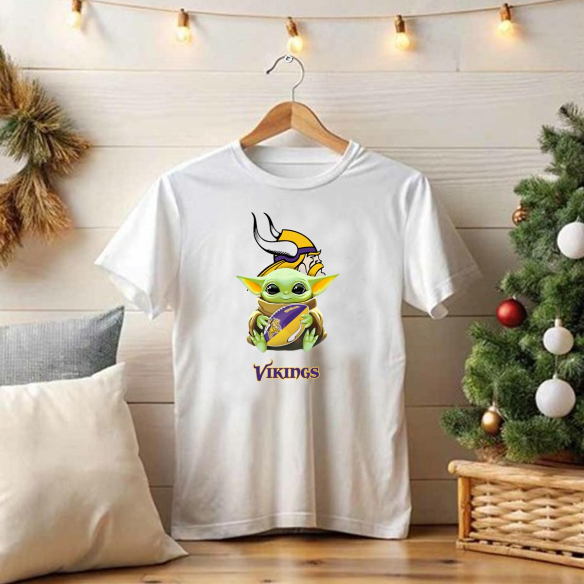 Baby-Yoda-Vikings-Football-Tailgate-Minnesota-Hug-White-T-Shirt-1_t-shirt-4_5
