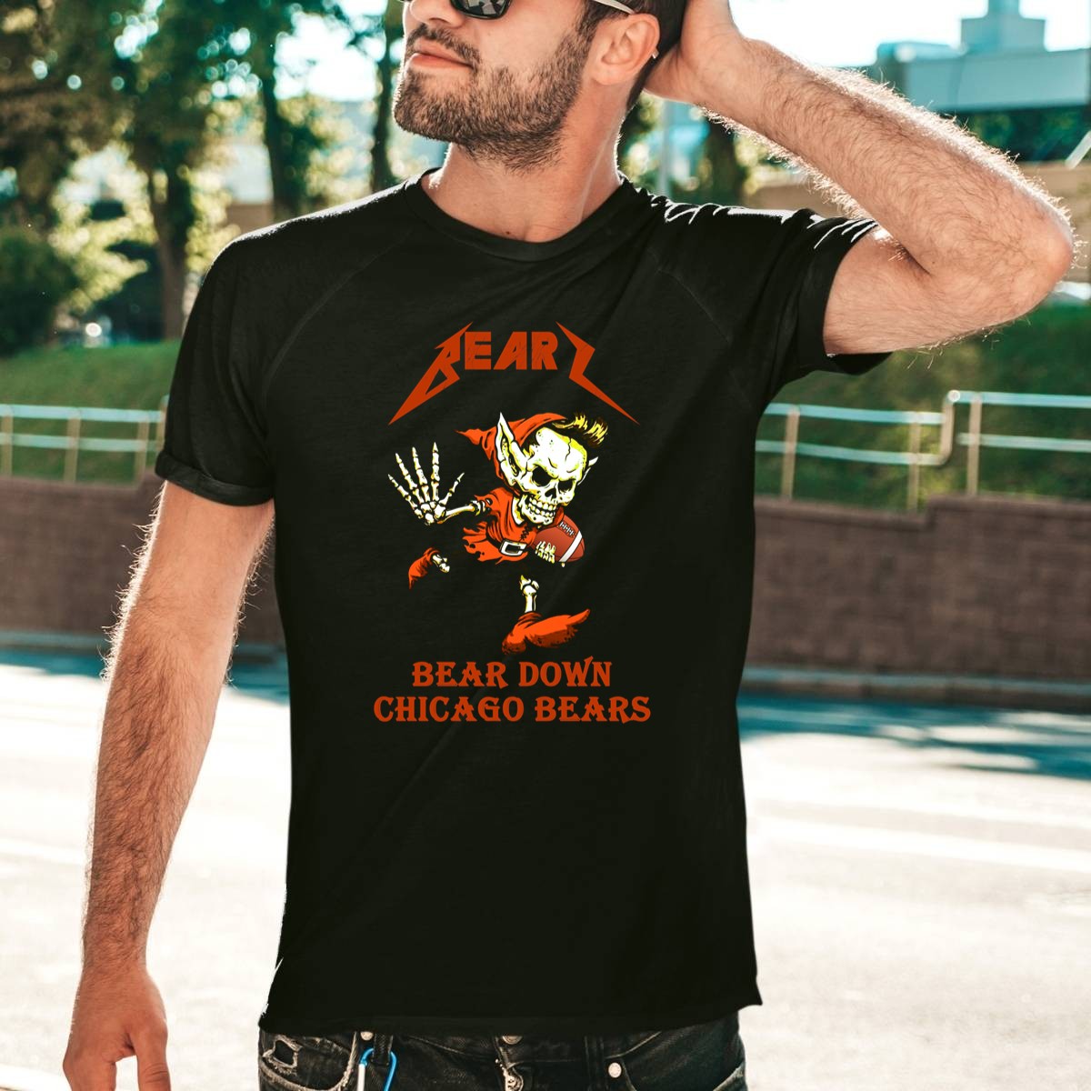 Bear-Down-Chicago-Bears-H101-Skeleton-Football-Player-T-Shirt-1_t-shirt-4_5