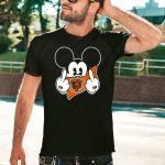 Bears-Mickey-Chicago-Bears-Symbol-And-Gesture-T-Shirt-1_t-shirt-4_5