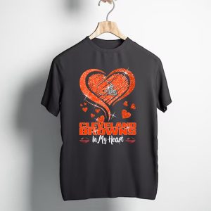 CLEVELAND BROWNS In My Heart Sparkling Helmet and Hearts T-Shirt