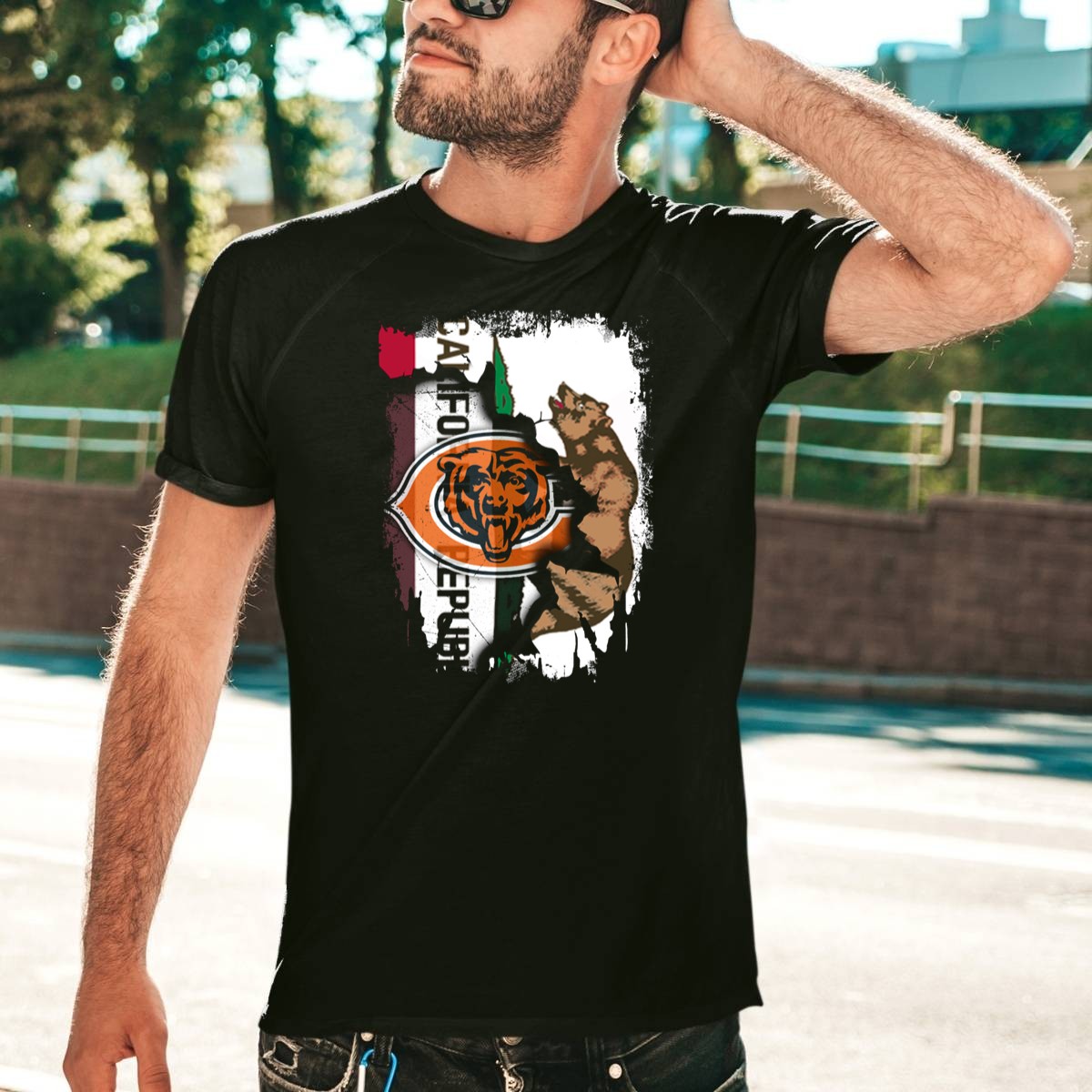 California-Republic-Chicago-Bears-Bear-Logo-Fusion-T-Shirt-1_t-shirt-4_5