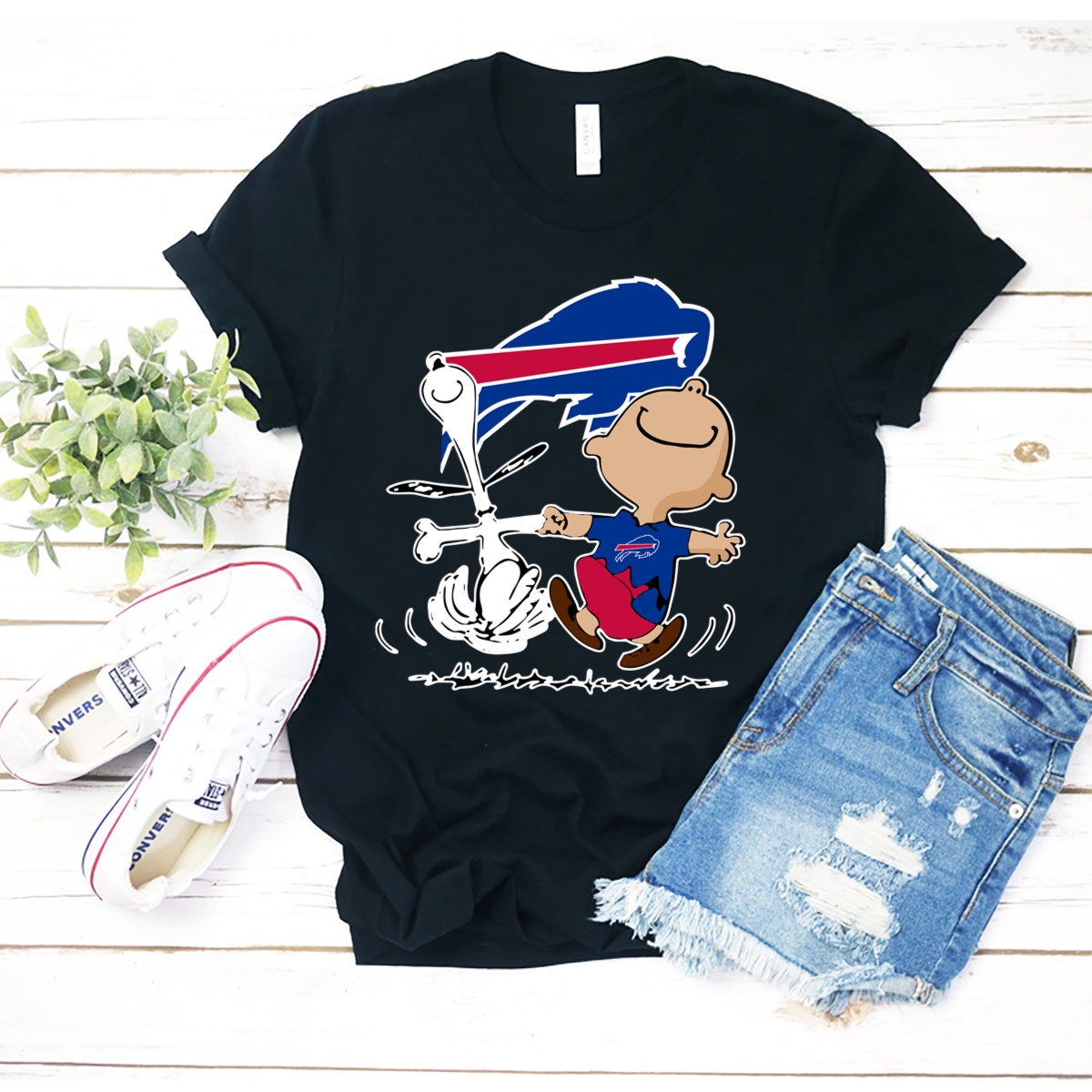 Charlie-Brown-Snoopy-Buffalo-Bills-T-Shirt_t-shirt-2_3
