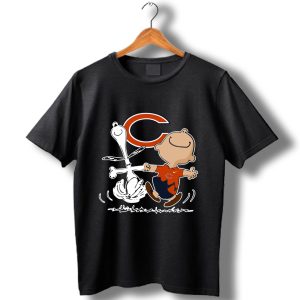 Charlie Brown & Snoopy Chicago Bears T-Shirt
