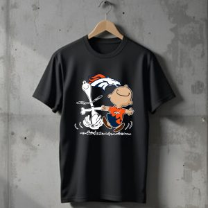 Charlie Brown & Snoopy Denver Broncos T-Shirt