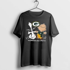 Charlie Brown & Snoopy Green Bay Packers shirt
