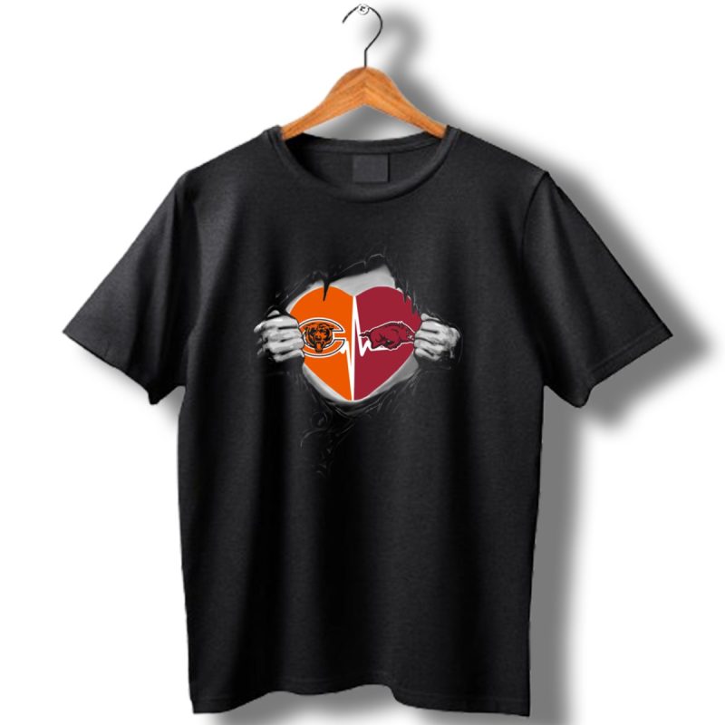 Chicago-Bears-Arkansas-Razorbacks-Heart-Logo-Combination-T-Shirt-1_T-Shirt-1 Chicago Bears Arkansas Razorbacks Heart Logo Combination T Shirt 1 T Shirt 1