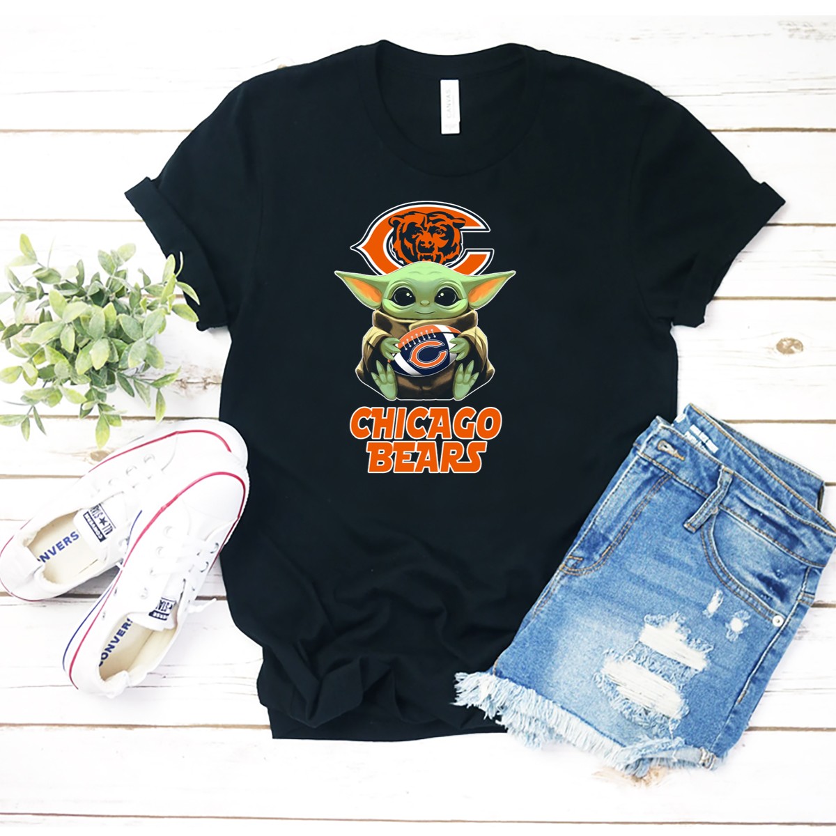 Chicago-Bears-Baby-Yoda-Football-Fan-T-Shirt-1_t-shirt-2_3