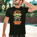 Chicago-Bears-Baby-Yoda-Football-Fan-T-Shirt-1_t-shirt-4_5