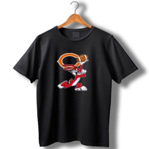 Chicago Bears Bugs Bunny Chiefs Football T Shirt