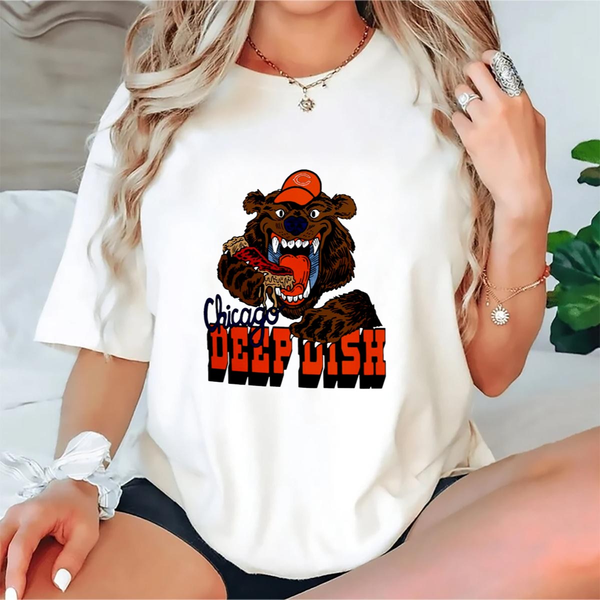 Chicago-Bears-Deep-Dish-Pizza-Bear-T-Shirt-1_t-shirt-1_2