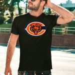 Chicago-Bears-Football-Team-Iconic-Logo-Bear-Head-T-Shirt-1_t-shirt-4_5