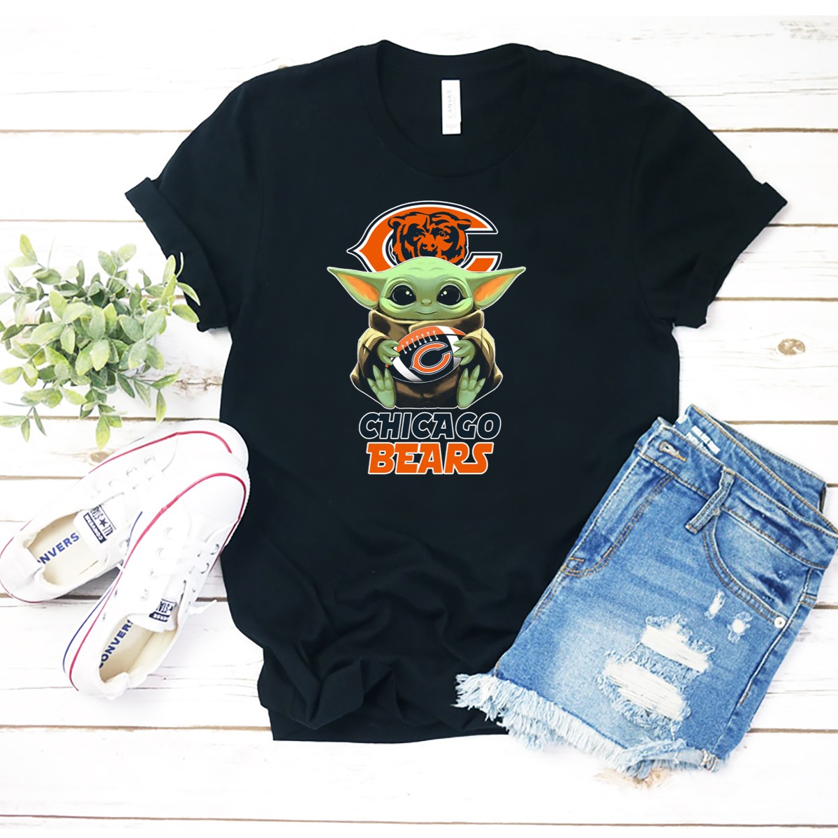 Chicago-Bears-Grogu-Football-T-Shirt-1_t-shirt-2_3