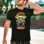 Chicago-Bears-Grogu-Football-T-Shirt-1_t-shirt-4_5