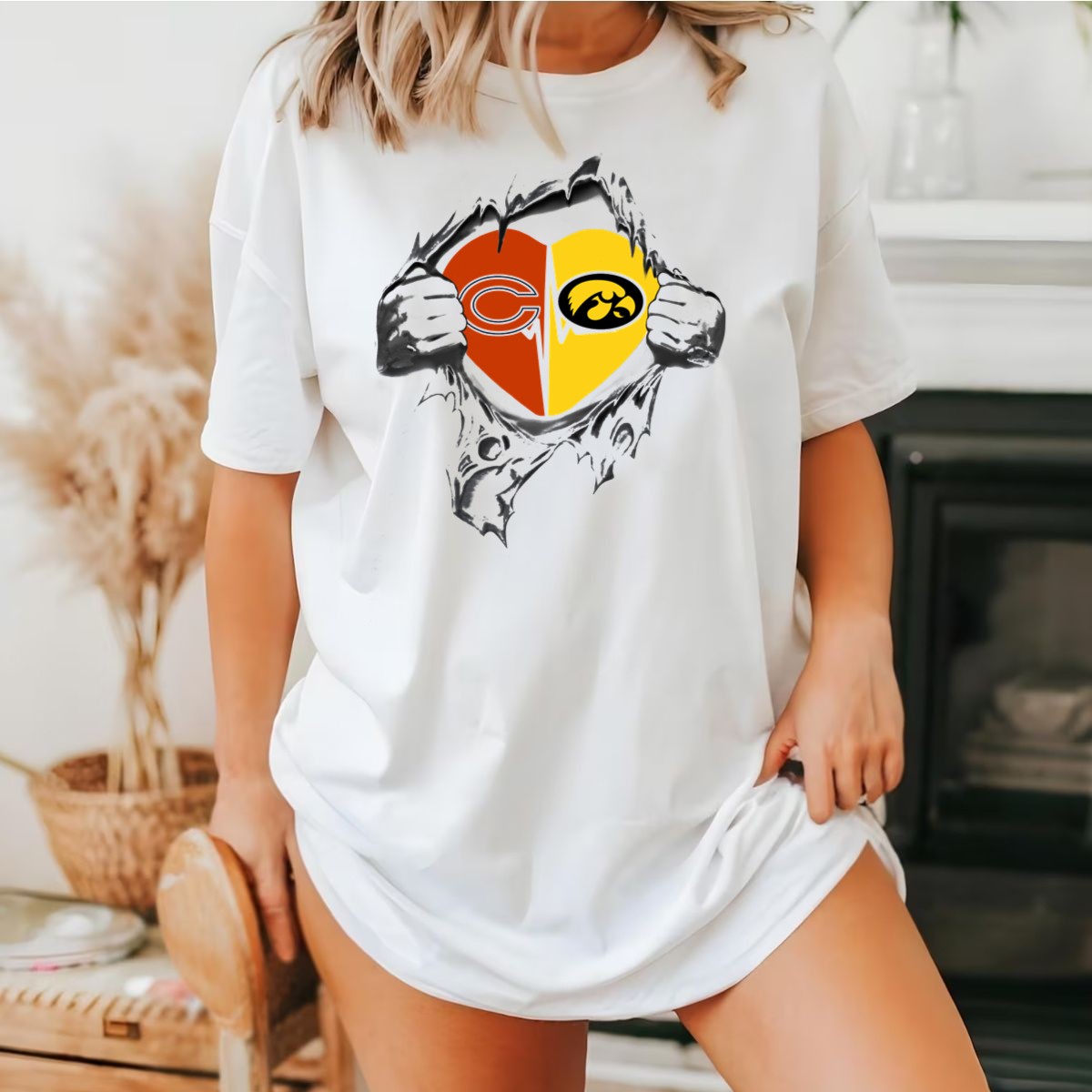 Chicago-Bears-Iowa-Hawkeyes-Heart-T-Shirt-1_t-shirt-3_4