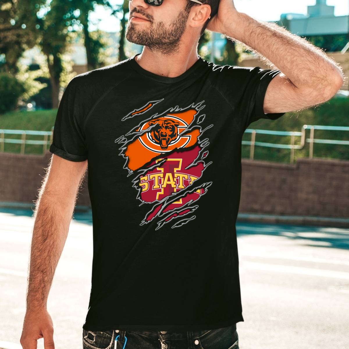 Chicago-Bears-Iowa-State-Cyclones-Torn-Graphics-T-Shirt-1_t-shirt-4_5
