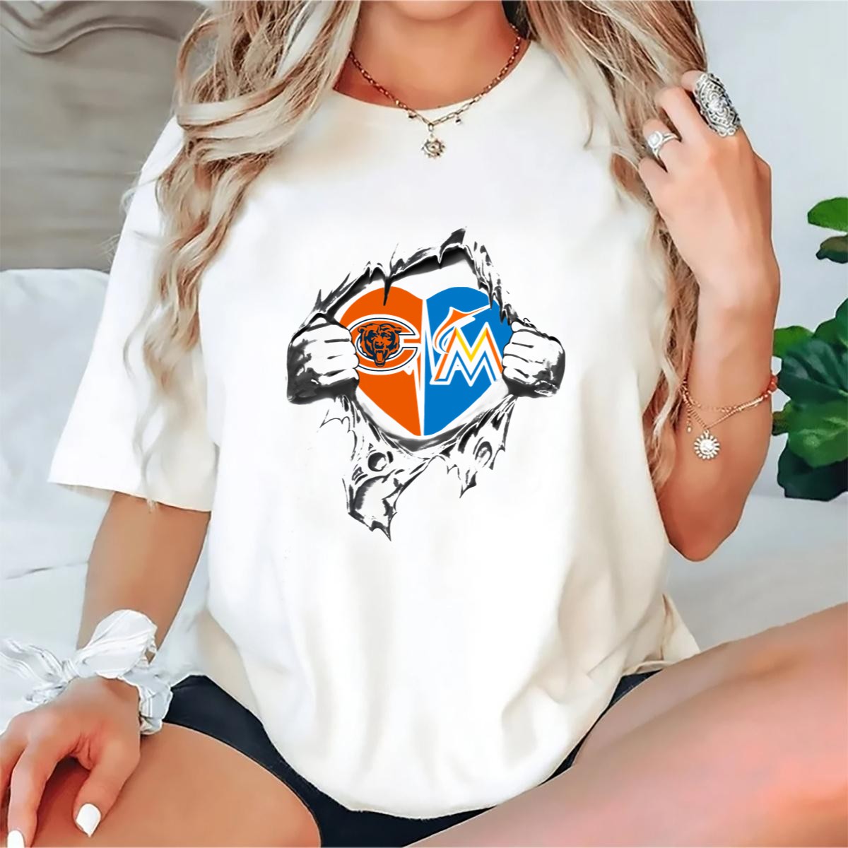 Chicago-Bears-Miami-Marlins-Heart-T-Shirt-1_t-shirt-1_2