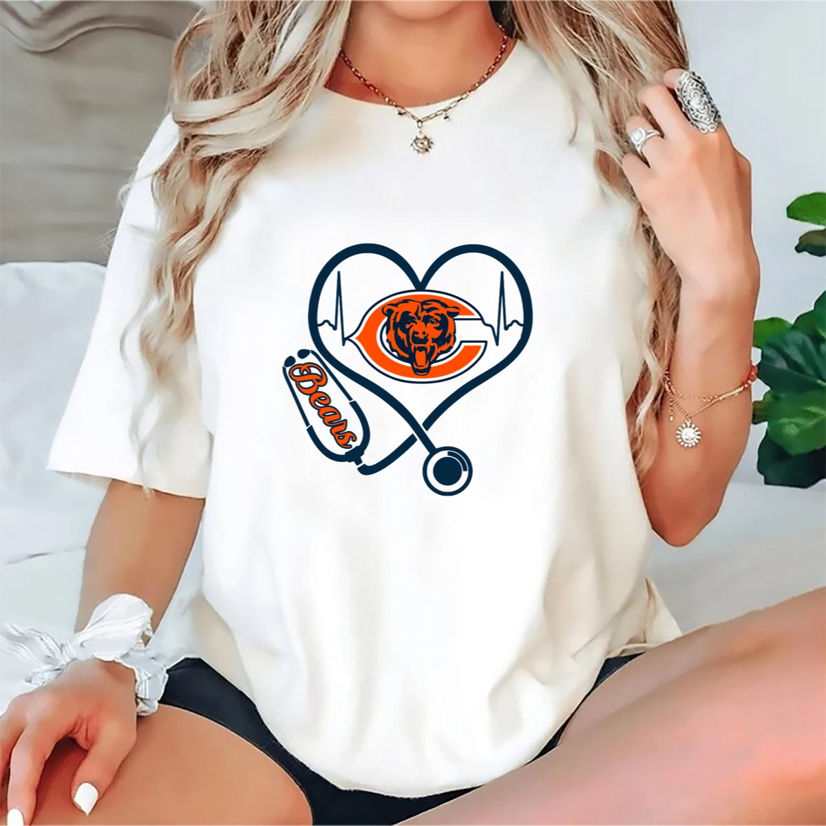 Chicago-Bears-Nurse-Heartbeat-Stethoscope-T-Shirt-1_t-shirt-1_2