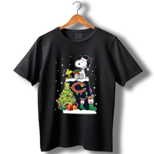 Chicago Bears Snoopy & Woodstock Christmas T-Shirt
