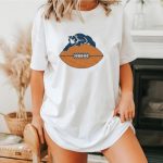 Chicago-Bears-Vintage-Bear-And-Football-Logo-1946-T-Shirt-1_t-shirt-3_4