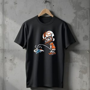 Chicago Bears Vs Green Bay Packers Denver Broncos Rivalry Cartoon Helmet T-Shirt