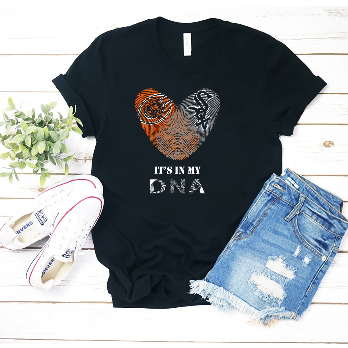 Chicago-Bears-White-Sox-Its-In-My-Dna-Fingerprint-Heart-T-Shirt-1_t-shirt-2_3