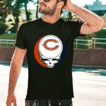 Chicago-Bears-Your-Face-Football-Fan-Supporter-Grateful-Dead-shirt_t-shirt-4_5
