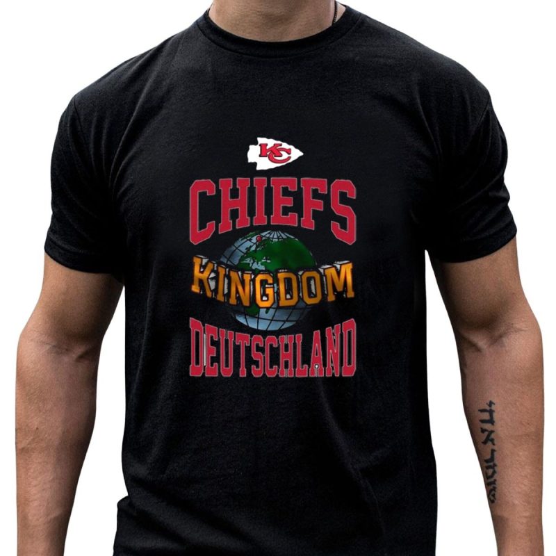 Chiefs Kingdom Deutschland With Kansas City Arrowhead Logo And Globe T Shirt T Shirt 1 1