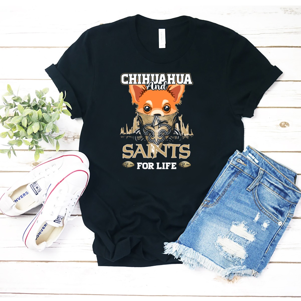 Chihuahua-And-Saints-For-Life-New-Orleans-T-Shirt-1_t-shirt-2_3