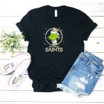 Christmas-Grinch-I-Hate-People-But-I-Love-My-New-Orleans-Saints-T-Shirt-1_t-shirt-2_3