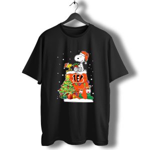 Cincinnati Bengals Snoopy & Woodstock Christmas T-Shirt