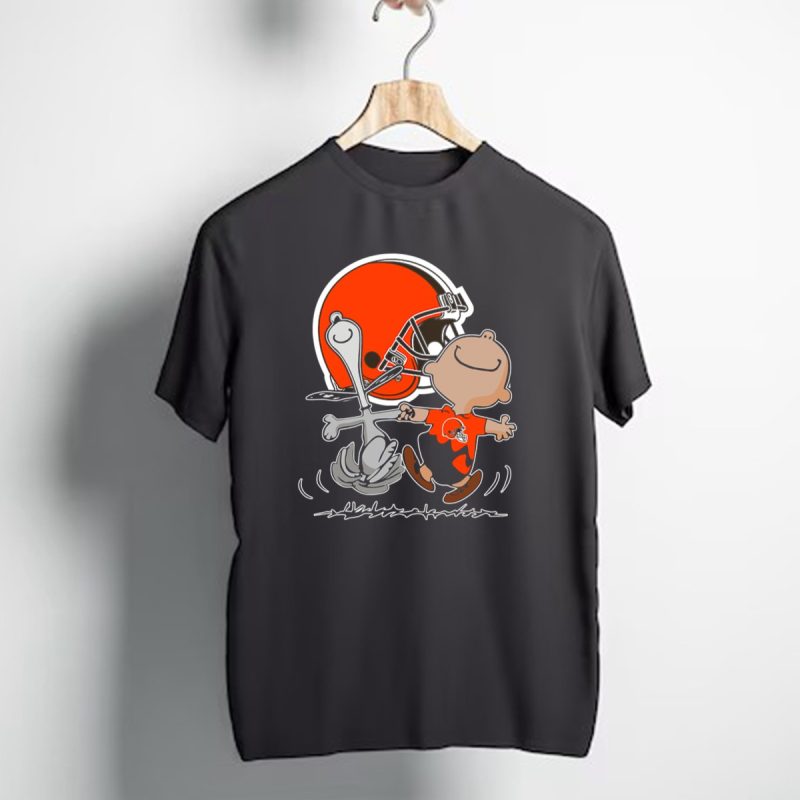 Cleveland Browns 06 Peanuts Dancing With Snoopy And Charlie Brown In Front Of Helmet T Shirt 1 T Shirt 1