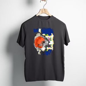 Cleveland Browns Helmet Over Connecticut State Flag T-Shirt