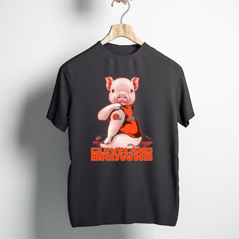 Cleveland Browns Pig With Team Logo Jersey And Football T Shirt 1 T Shirt 1