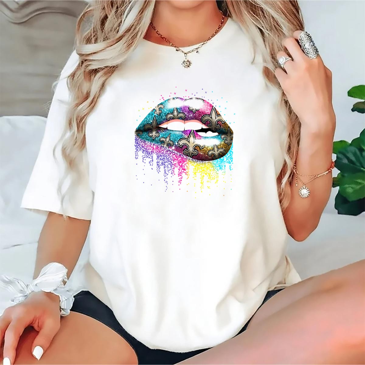 Colorful-Glitter-Lips-Fleur-De-Lis-New-Orleans-Saints-T-Shirt-1_t-shirt-2_3