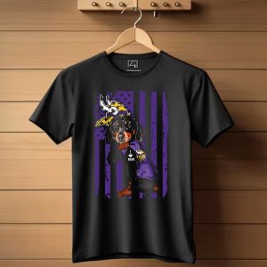 Dachshund I Love Mom Minnesota Vikings Purple Flag T Shirt
