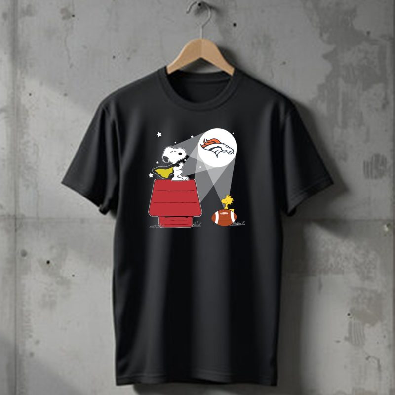 Denver Broncos Snoopy And Woodstock Football Night Scene T Shirt 1 T Shirt 1