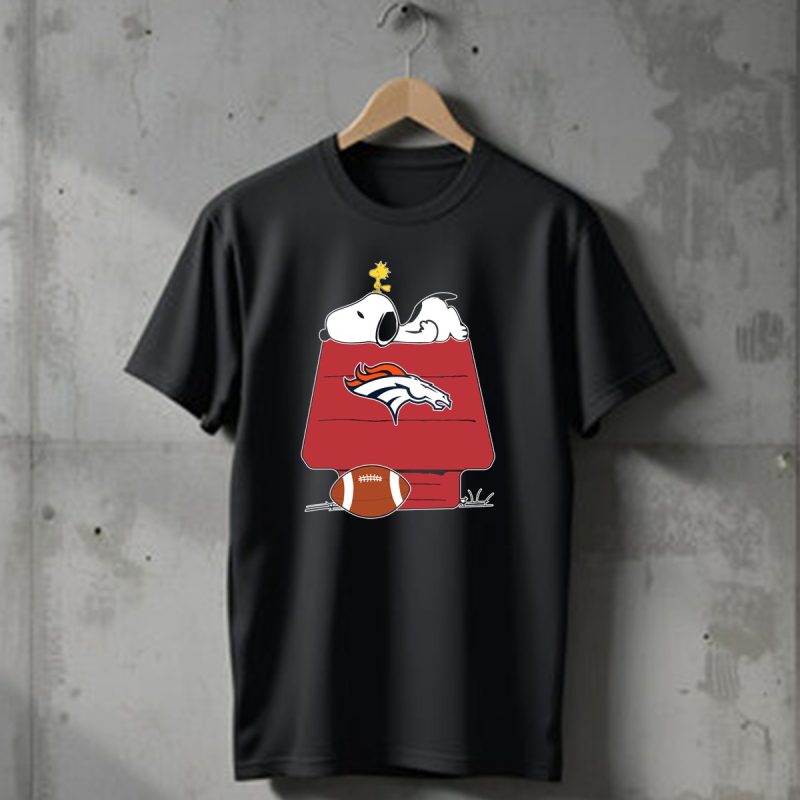 Denver Broncos Snoopy Woodstock Football Doghouse T Shirt 1 T Shirt 1