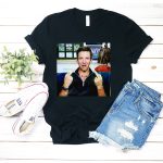 Eli-Manning-Middle-Fingers-Monday-Night-Football-T-Shirt_t-shirt-2_3