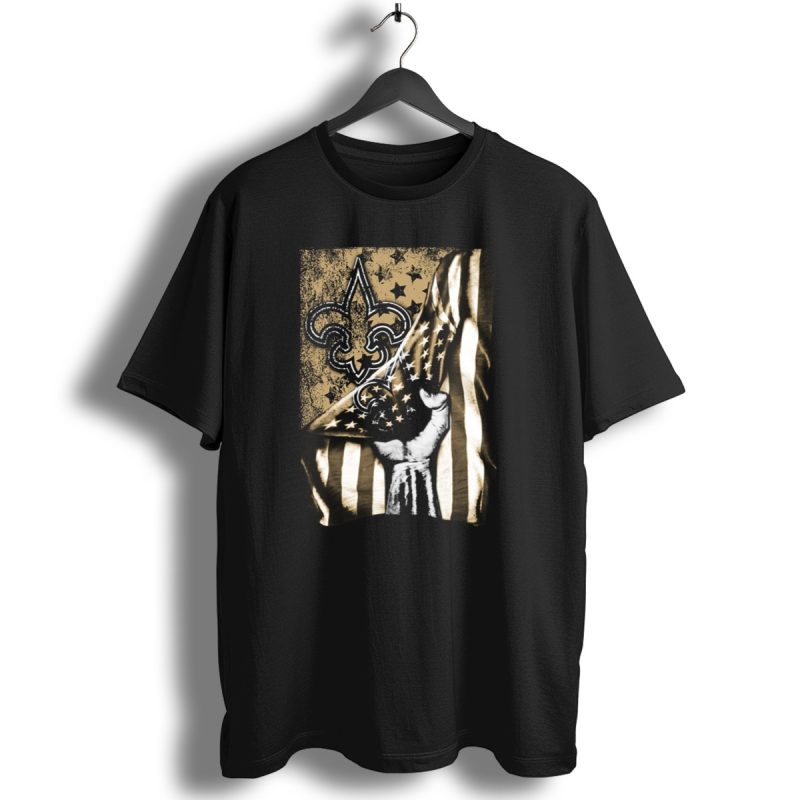 Flag-New-Orleans-Saints-Fleur-De-Lis-Stars-And-Stripes-Hand-Pulling-Black-And-Gold-T-Shirt-1_T-Shirt-1 Flag New Orleans Saints Fleur De Lis Stars And Stripes Hand Pulling Black And Gold T Shirt 1 T Shirt 1
