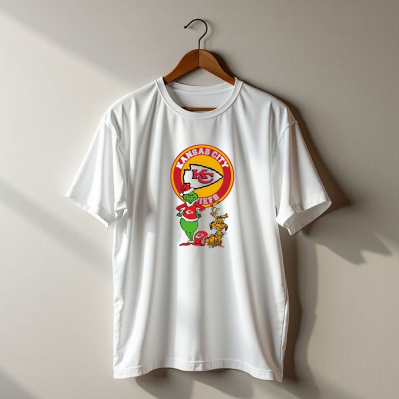 Grinch And Max Kansas City Chiefs Merry Christmas 2024 Holiday Football Fun T Shirt T Shirt 1 1