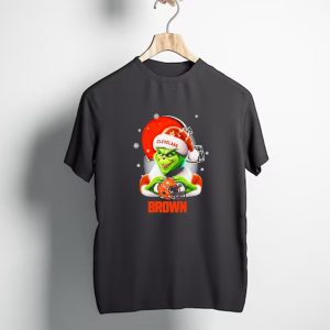 Grinch Cleveland Browns Christmas Football Snowflakes T-Shirt
