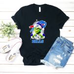 Grinch-Love-Buffalo-Bills-Christmas-Santa-Hat-Snowflakes-T-Shirt-1_t-shirt-2_3
