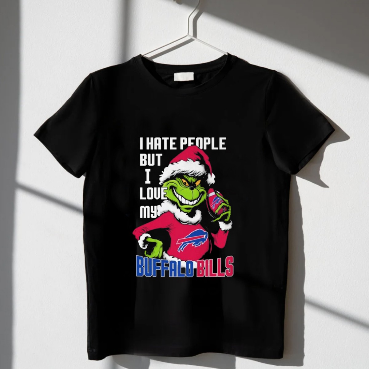 I-Hate-People-But-I-Love-My-Buffalo-Bills-Santa-Grinch-T-Shirt-1_t-shirt-3_4