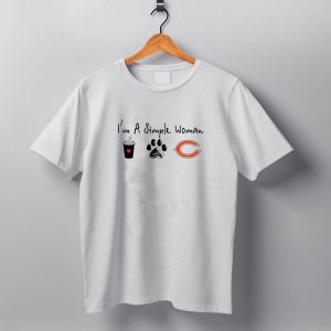 I'm A Simple Woman I Like Coffee Paw And Chicago Bears T Shirt