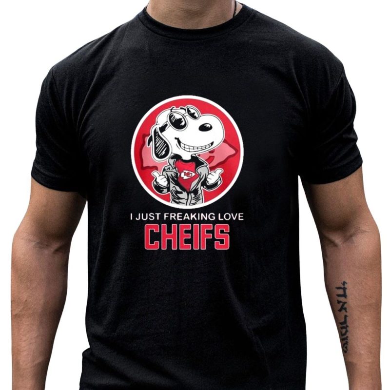 Kansas City Chiefs Snoopy I Just Freaking Love Chiefs T Shirt T Shirt 1 1