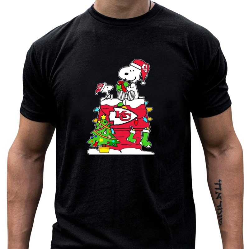 Kansas City Chiefs Snoopy Woodstock Christmas Tree T Shirt T Shirt 1 1