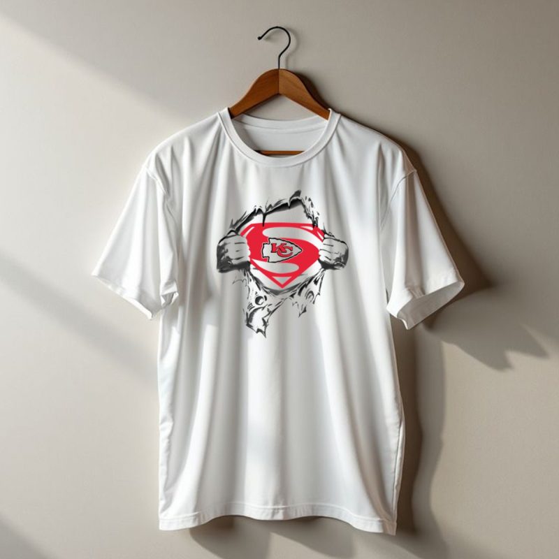 Kansas City Chiefs Super Logo Breakthrough T Shirt T Shirt 1 1