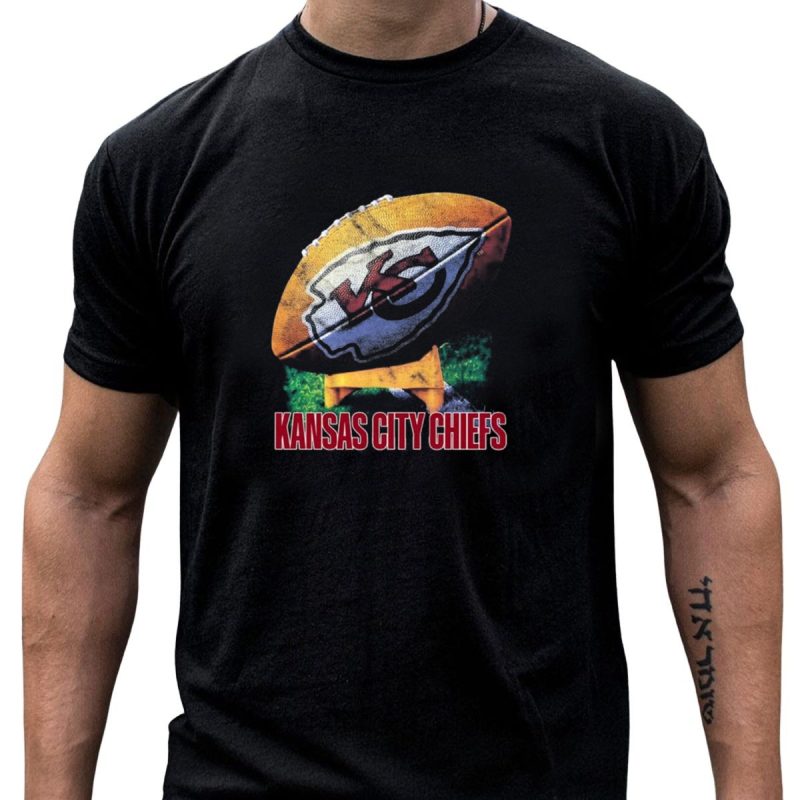 Kansas City Chiefs Vintage Rugby Ball T Shirt T Shirt 1 1